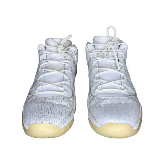Air Jordan 11 Retro Heiress Low Top Frost Python White Size 6 Youth Women 7.5 - Picture 4 of 10